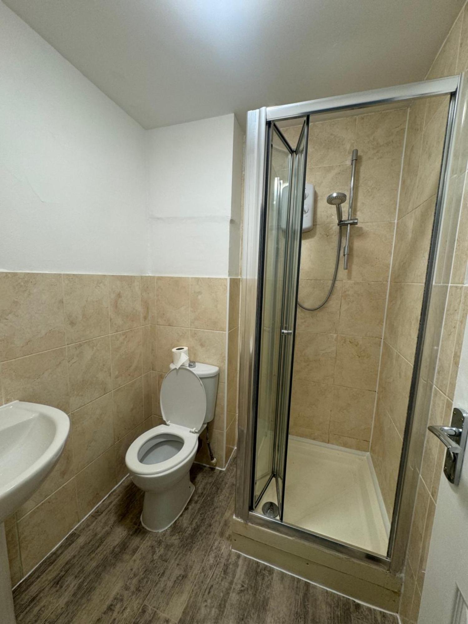 Tottenham Velvet Suites London Exterior foto