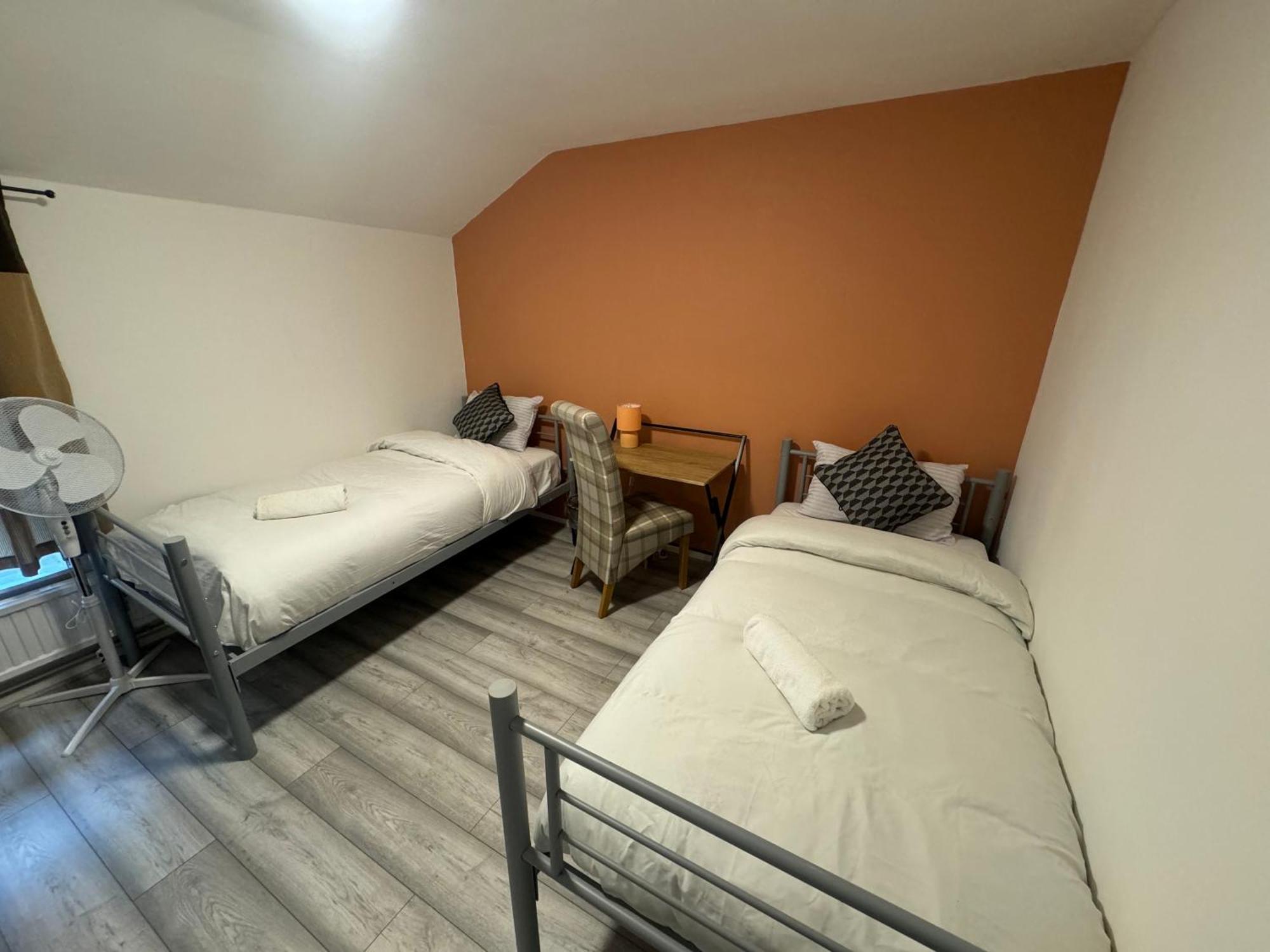 Tottenham Velvet Suites London Exterior foto